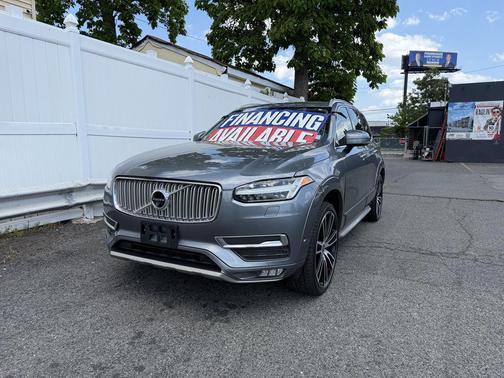 Bright Silver Metallic 2016 Volvo XC90 T6 Inscription