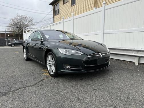 2014 Tesla Model S 85