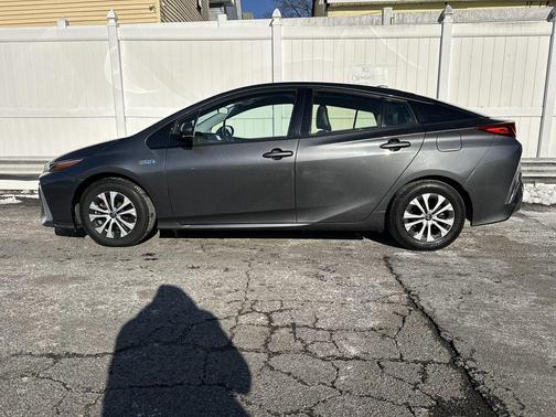 2020 Toyota Prius Prime XLE