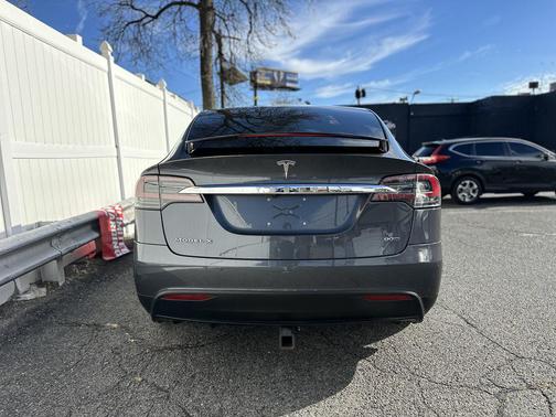 2016 Tesla Model X 75D FREE SUPERCHARGER