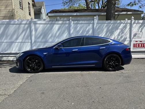 2016 Tesla Model S 90D