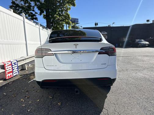 2018 Tesla Model X 100D