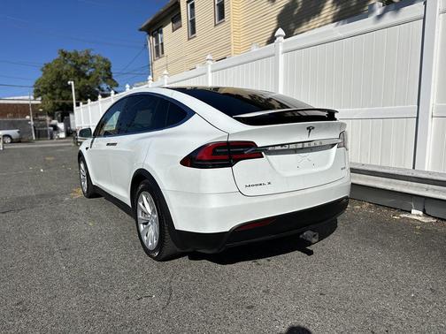 2018 Tesla Model X 100D