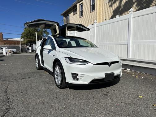 2018 Tesla Model X 100D