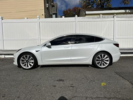 2020 Tesla Model 3 Performance