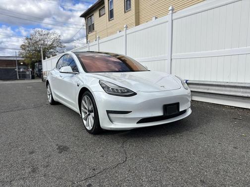 2020 Tesla Model 3 Performance