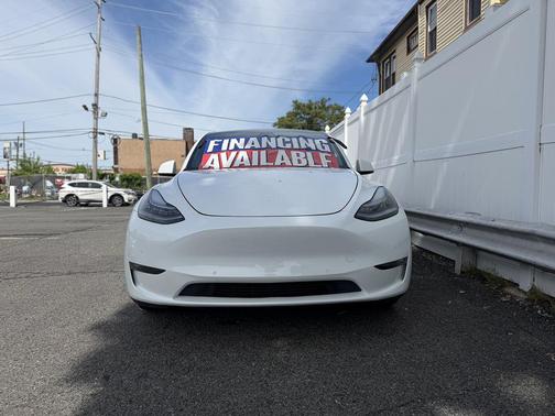 PEARL 2021 Tesla Model Y Long Range Dual Motor All-Wheel Drive