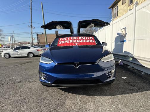 2017 Tesla Model X 75D
