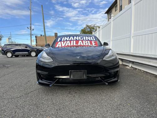 2018 Tesla Model 3 Performance