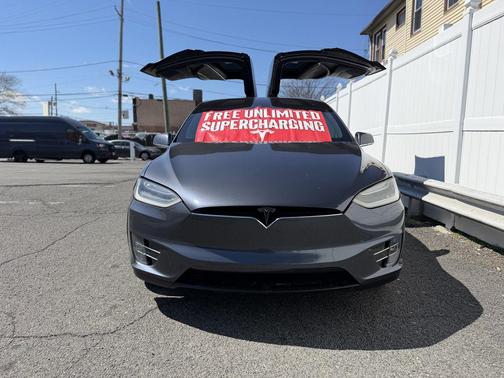 GREY 2016 Tesla Model X 90D
