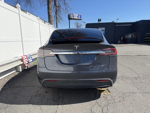 2017 Tesla Model X 100D