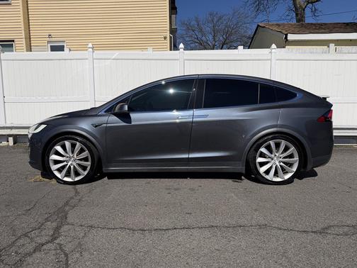 2017 Tesla Model X 100D