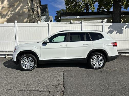 2019 Volkswagen Atlas 3.6L SE w/Technology