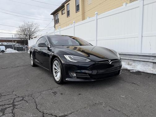 2017 Tesla Model S 75D