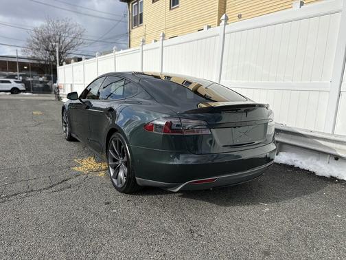 2014 Tesla Model S 85