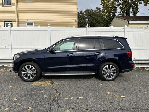 2015 Mercedes-Benz GL-Class 4MATIC