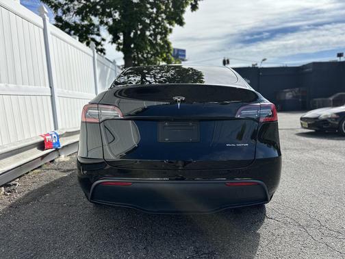 2020 Tesla Model Y Long Range Dual Motor All-Wheel Drive