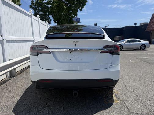 Pearl White Multi-Coat 2021 Tesla Model X Long Range Plus Dual Motor All-Wheel Drive