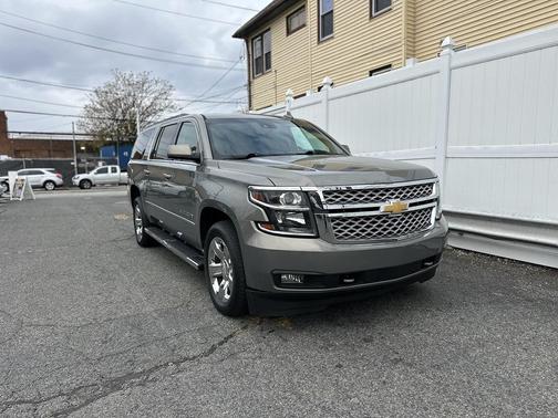 2018 Chevrolet Suburban LT