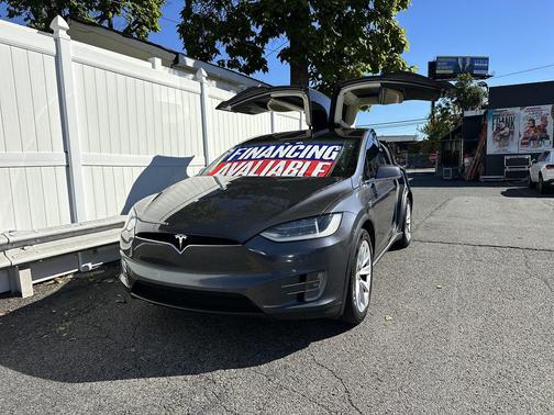 2017 Tesla Model X 75D