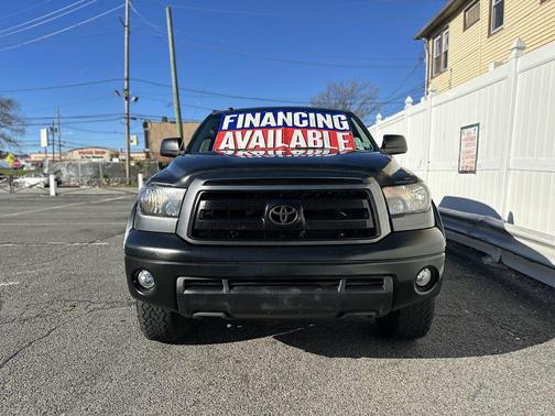 2011 Toyota Tundra Grade