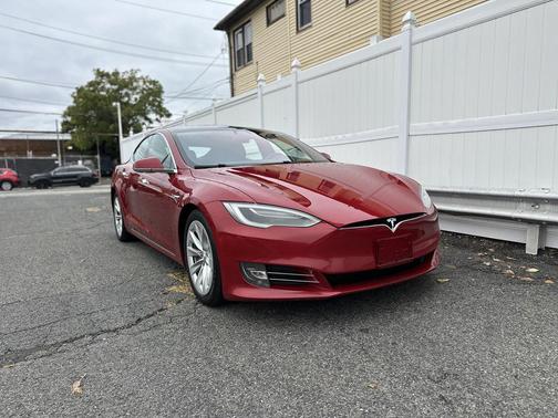 2017 Tesla Model S 75D
