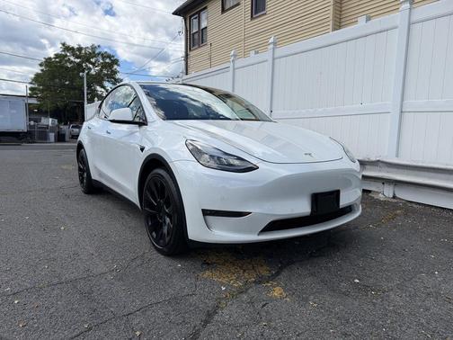 Pearl White Multi-Coat 2020 Tesla Model Y Long Range Dual Motor All-Wheel Drive