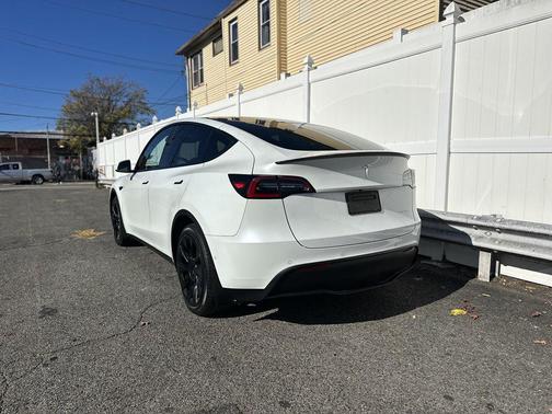 2020 Tesla Model Y Long Range Dual Motor All-Wheel Drive