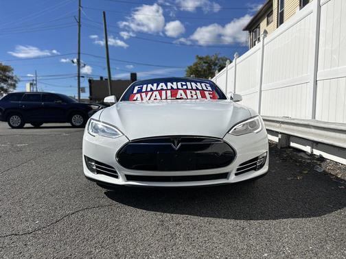 2015 Tesla Model S 70D