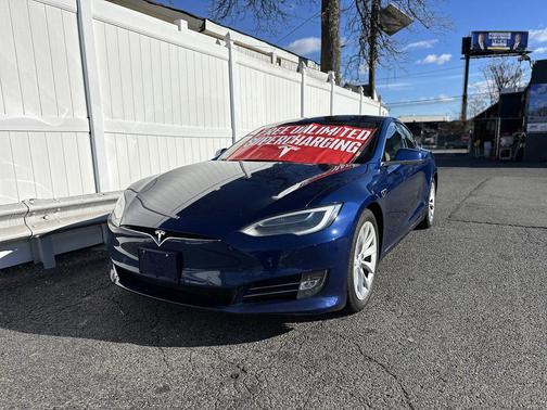 2016 Tesla Model S 90D