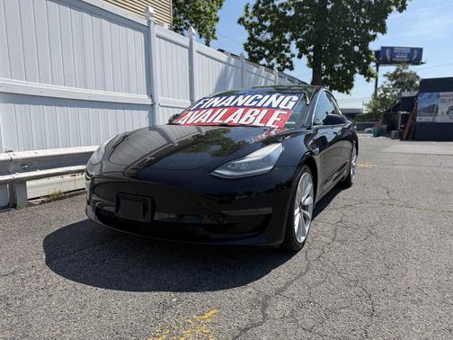 BLACK 2018 Tesla Model 3 Long Range
