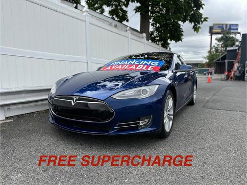 2015 Tesla Model S 70D