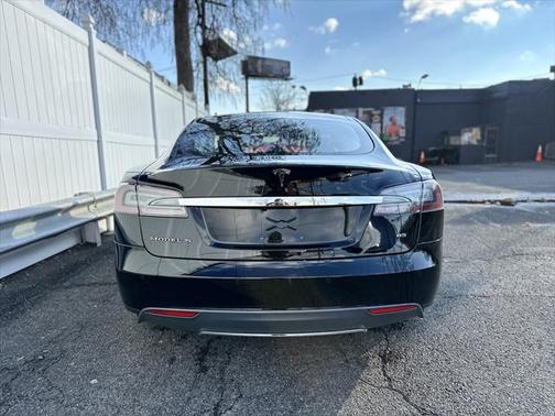 2013 Tesla Model S