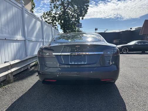 2017 Tesla Model S FREE SUPERCHARGE 2.0 A/T PILOT