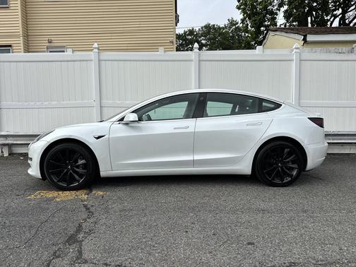 2020 Tesla Model 3 Long Range