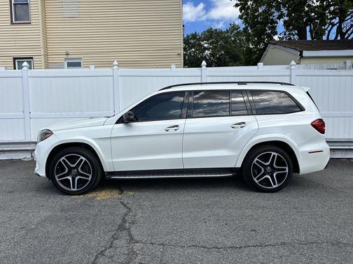 2017 Mercedes-Benz GLS 550 Base 4MATIC