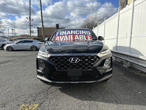 2019 Hyundai SANTA FE SE 2.4
