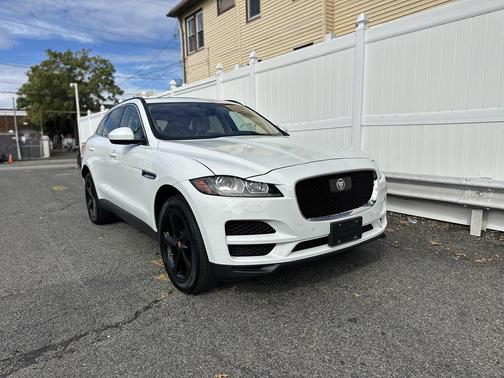 2019 Jaguar F-PACE 25t Premium