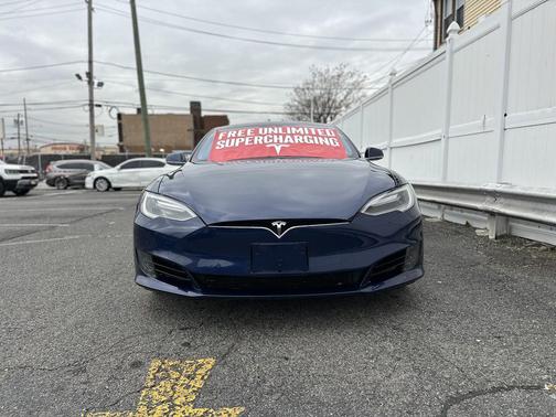 2016 Tesla Model S 75D