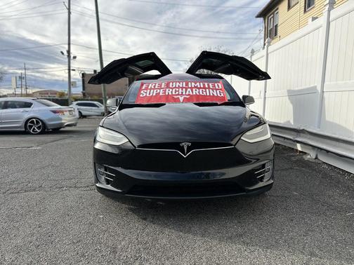 2016 Tesla Model X P90D FREE SUPERCHARGER