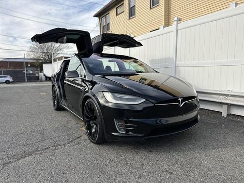 2016 Tesla Model X P90D FREE SUPERCHARGER