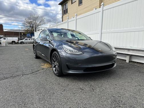 2019 Tesla Model 3 Performance