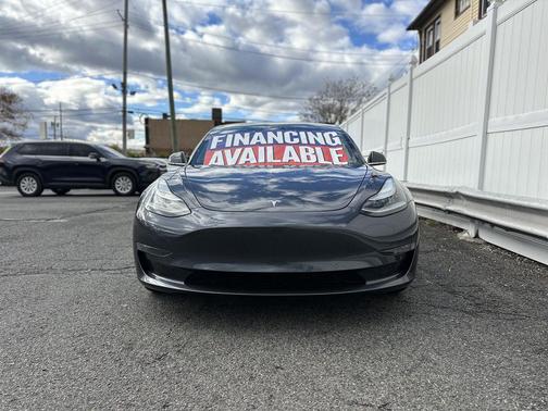 2019 Tesla Model 3 Performance