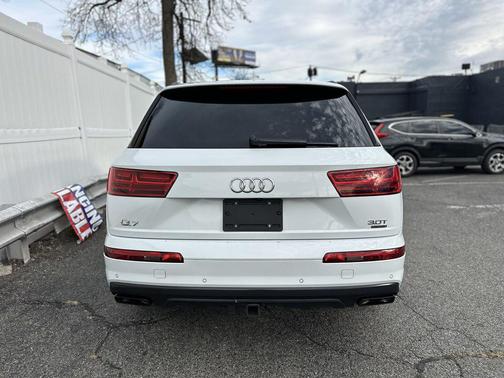 2018 Audi Q7 3.0T Prestige