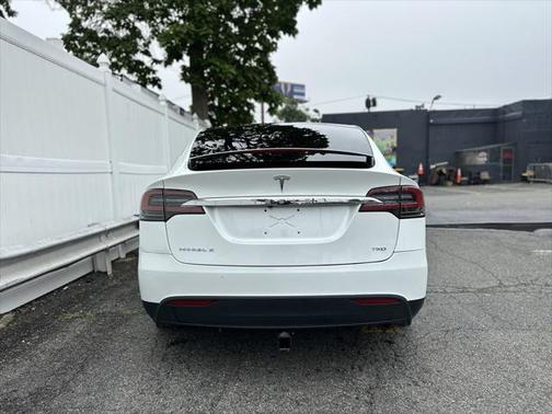 2017 Tesla Model X 75D