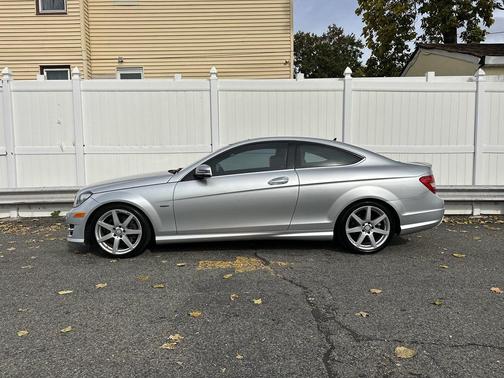 2012 Mercedes-Benz C-Class Sport 4MATIC