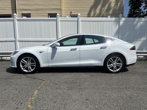 2014 Tesla Model S 85