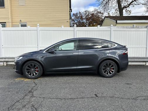 2017 Tesla Model X P100D