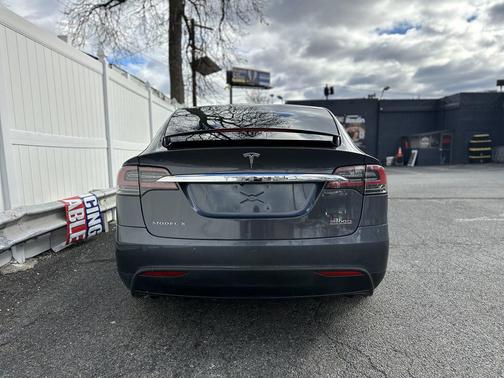 2017 Tesla Model X P100D
