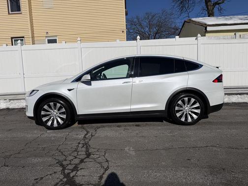 2020 Tesla Model X Long Range Dual Motor All-Wheel Drive
